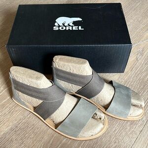 NWT Sorel sandals